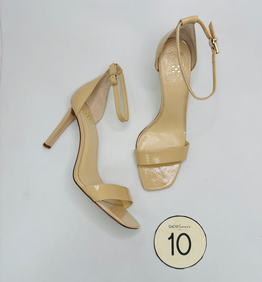 Vince Camuto