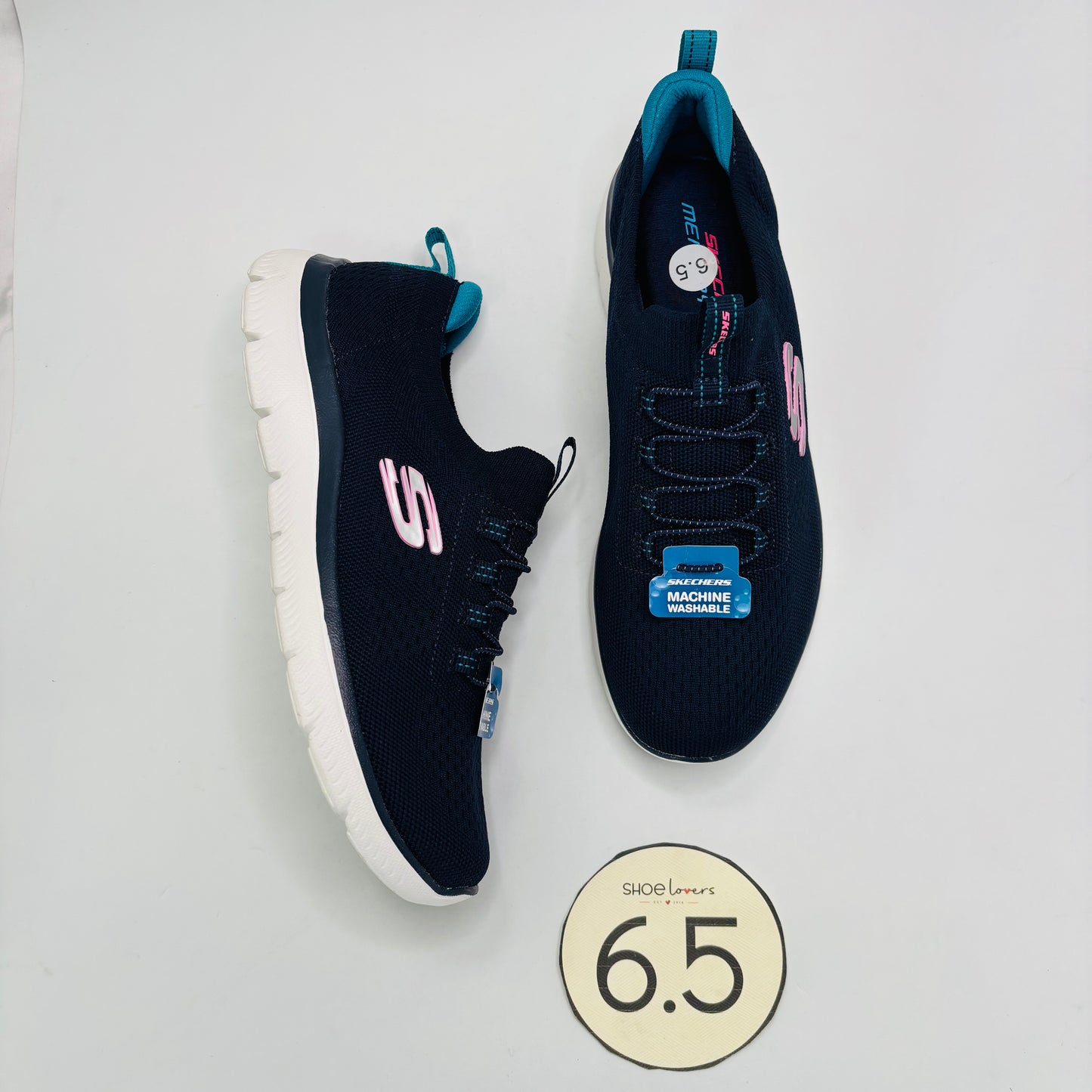 Skechers